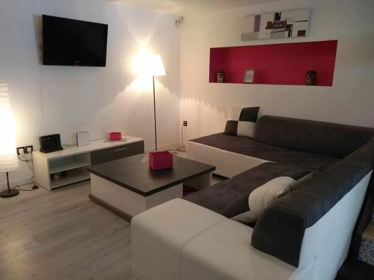 Agreable Duplex Au Centre Ville De Brioude Apartment